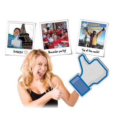 main-geante-j-aime-facebook main géante gant design facebook j'aime